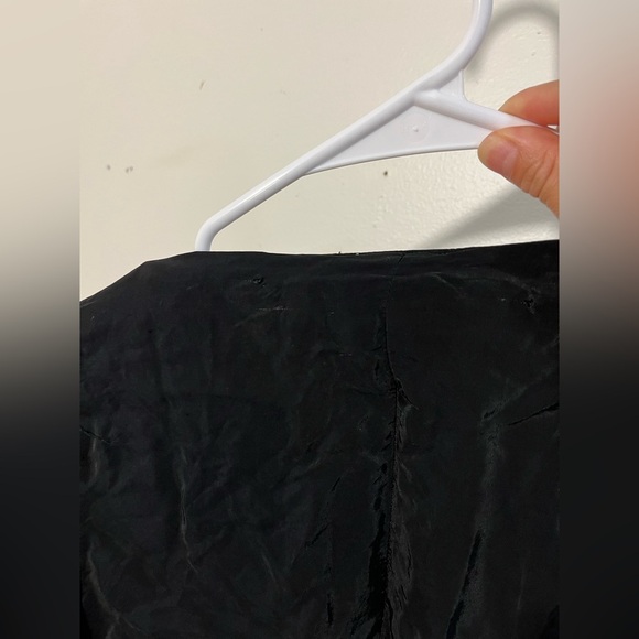 Cutout Plunging Maxi Dress
Farm Rio - Picture 13 of 14